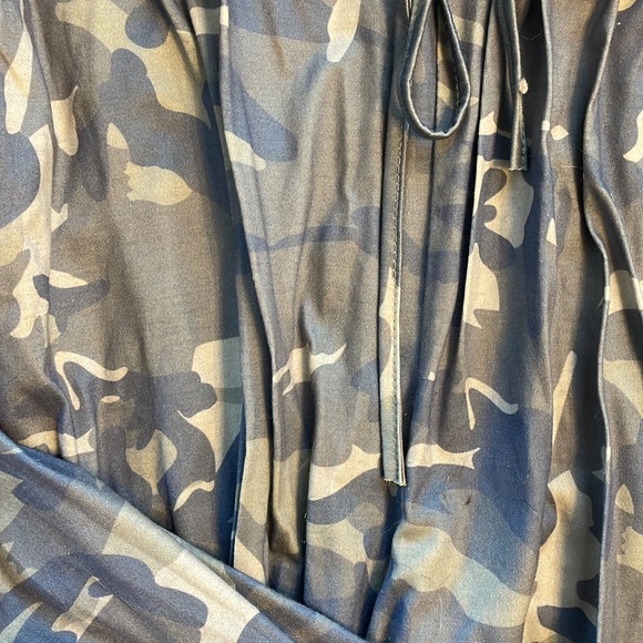 Full Length Camo Jogger Jumpsuit Stretch 2xl - Picture 3 of 3